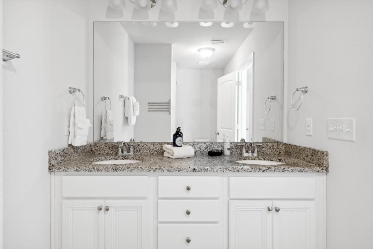 Holiday home 7584 Shadow At Hathaway Townhomes By Nautical *